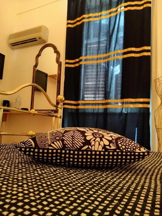 Guest House Notarbartolo Palermo 0*,  Italia